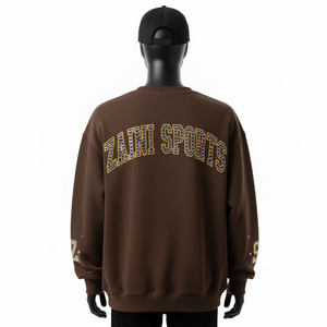 Sudadera Extra Grande de Felpa Premium de 330 GSM en Color Marrón con Estampado de Alta Densidad, Logotipo Personalizado y Bordado Básico - Product Image 2