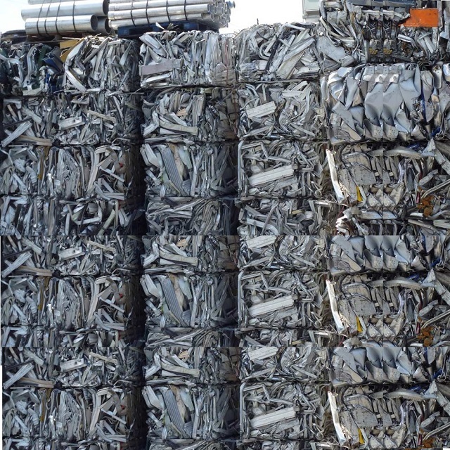 Wholesale Aluminium Scraps 6063 Silver White Aluminium Extrusion Scrap 6063 99% Al Content UG Origin Industry Best Competitive