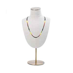 Colliers de perles facettées en saphir multicolores de qualité supérieure, proposés à prix de gros pour les collections de bijoux élégants pour femmes. - Product Image 1