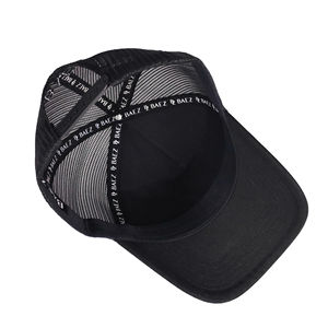 หมวกเบสบอลหนังนิ่มปักโลโก้ได้ตามต้องการหมวกตาข่ายใส่คนขับรถบรรทุกพร้อมเครื่องประดับโลหะ - Product Image 3