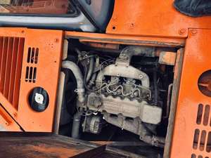 Used Hitachi EX60 Crawler Excavator with Core Engine Bucket <b>Attachments</b> for Earth-Moving <b>Construction</b> for Sale - Product Image 2