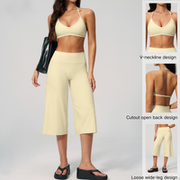 Ensemble de yoga sexy quatre pièces pour femme : soutien-gorge de sport dos nu, short et culotte large