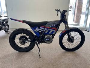 Electric Motions Escape R Edición de Rendimiento Ligera para Trial Eléctrico 1 Nuevo en stock para la venta - Product Image 4