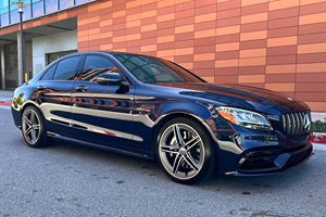 Mercedes-Benz C63 AMG Sedán 2021 Usado en Excelentes Condiciones, 1 Dueño, Motor V8 Twin-Turbo de 469 hp - Product Image 2