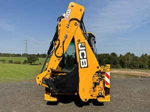 รถแบคโฮ4CX JCB รถตักพร้อมรถตักด้านหน้าและรถตักล้อ