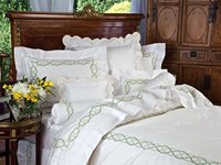 Broderie vert et jaune Floral housse de couette ensembles ensembles de literie ourlet draps en coton blanc pour la maison hôtel mariage