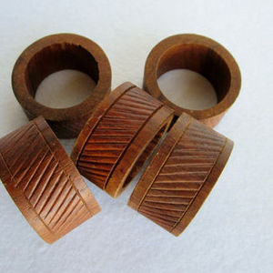 Handmade round Shape <b>Wooden</b> Napkin <b>Ring</b> High Quality Solid Wood Napkin Holder <b>for</b> Wedding Party & Kitchen New Model Stocked - Product Image 1