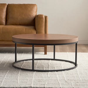 Elegante Mesa cilíndrica redonda de oro hecha a mano para salas de estar, dormitorios y esquinas decorativas con atractivo atemporal - Product Image 1