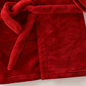 Serviette de bain de haute qualité pour bébé douce et chaude parfaite pour l'hiver et la détente à la maison - Product Image 6