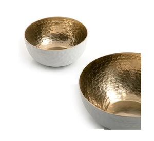 Bol décoratif de luxe Pièce maîtresse de table exquise Accent de maison élégant parfait pour l'affichage de la salle à manger - Product Image 5