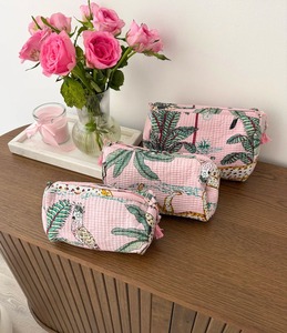 Ensemble de pochettes en coton imprimé élégant fait à la main rose 3-fermeture à glissière de style vintage imperméable écologique grand - Product Image 1