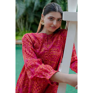 เสื้อคลุมของผู้ชายผ้าพรีเมี่ยมระบายอากาศและปักออกแบบเอง - Product Image 2
