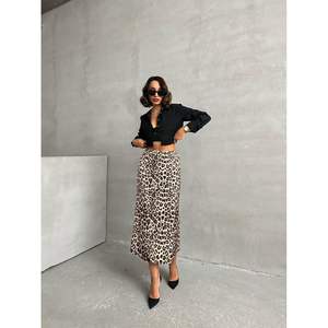 Faldas al por Mayor para Mujer - Product Image 3