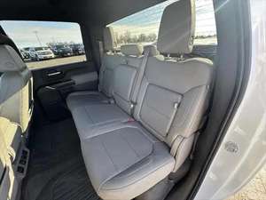 GMC Sierra 2022 SLt 3500 d'occasion - Product Image 5