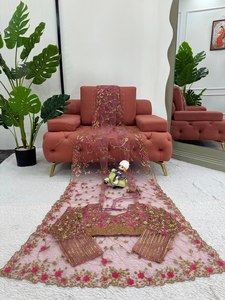 ผ้าซิ่นเน็ตเนื้อนุ่มแบบดีไซเนอร์ ประดับด้วยงานปักดิ้นและเลื่อม ผ้าซิ่นเน็ตปักลายหรูหราสำหรับงานปาร์ตี้ พร้อมเสื้อคลุมผ้าเน็ตเข้าชุดสำหรับผู้หญิง - Product Image 3