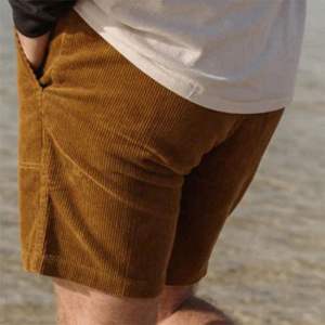 Short confortable pour homme avec cordon et poches Élégant et pratique Parfait pour une tenue décontractée et athlétique - Product Image 6