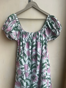 Mini robe décontractée pour femme avec manches courtes au-dessus du genou et robe de plage en coton 100% imprimé bloc ou robe Mini Tier - Product Image 4