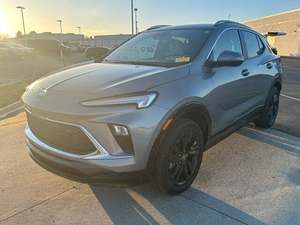 Bu-ic-k Encore GX Sport Touring AWD 2024 Usado en Buen Estado, Sin Accidentes, Conducción Izquierda/Derecha - Product Image 2