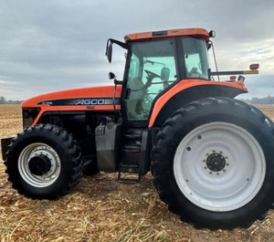 Tractor AGCO Allis 8610 de Alto Rendimiento, 4x4, Motor Diésel, Equipo Agrícola, Maquinaria Agrícola Eficiente - Product Image 4