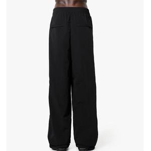 Veste coupe-vent personnalisée jogging ensemble de survêtements en nylon patchwork ensemble deux pièces pour hommes pantalon de survêtement en nylon ensemble de survêtements imperméables - Product Image 3