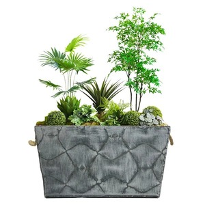 Jardinière en métal doré de haute qualité conçue pour rehausser la décoration intérieure avec une beauté intemporelle et un charme vert naturel - Product Image 2