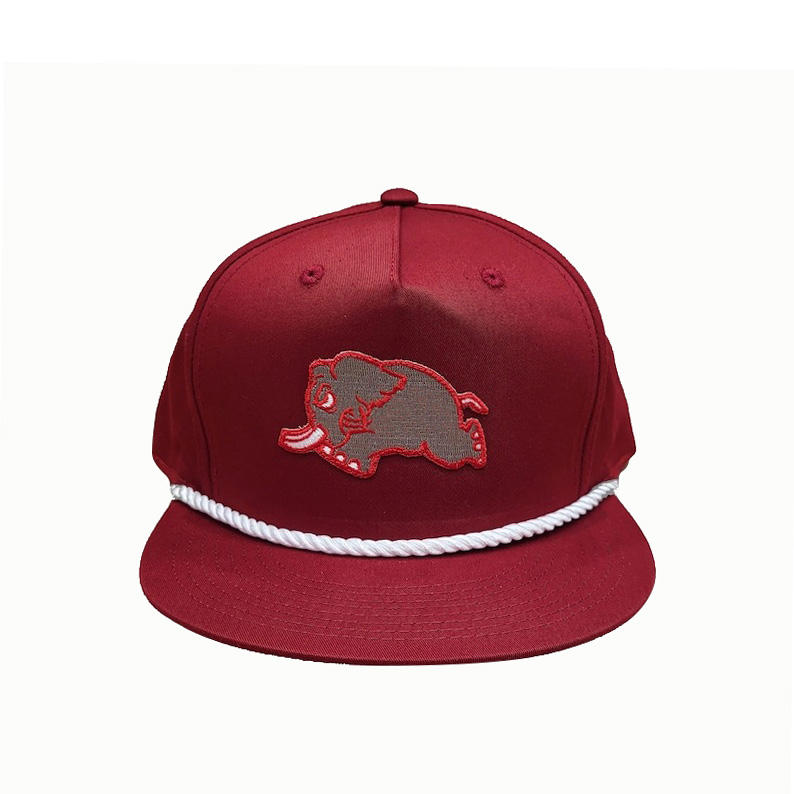 สีแดงเข้ม