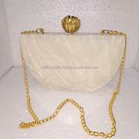 Vente en gros de sacs de soirée de luxe pour femmes indiennes belle pochette en résine sacs à main avec motif de sac à main mariages