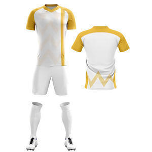 Ensemble de maillots et shorts de football personnalisables par sublimation, 100 % polyester, respirant, séchage rapide, design de maillot ajusté, équipement de football - Product Image 1