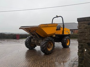 รถดัมพ์ JCB 6TST POWERSHUTTLE ปี 2016 แบบหมุนได้ 3 ทิศทาง บรรทุกได้ 6 ตัน พร้อมเครื่องยนต์เกียร์ปั๊มสำหรับงานก่อสร้าง - Product Image 5