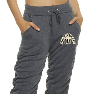 Fabricantes de ropa de aduana transpirable Y2k pantalones de chándal acampanados personalizados de Hip Hop apilados de peso pesado para niñas - Product Image 5