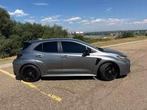 Toyota GRASPIRE SUV 2024, Motor de Gasolina 4L, Tracción en las Cuatro Ruedas, Asientos de Cuero, R18, Interior Claro, Portaequipajes de Aluminio en el Techo - Product Image 5