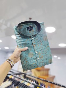 La <span class=keywords><strong>nuova</strong></span> <span class=keywords><strong>collezione</strong></span> KURTA è arrivata con un modello solido e stampa digitale con un LOOK tradizionale in morbida seta pura - Product Image 4