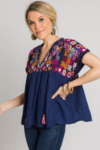 Haut en coton vintage brodé à fines bretelles pour femme, ODM, simple, respirant, idéal pour l'été - Product Image 3