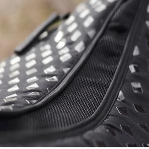 Tapis de selle de cheval antidérapants sur mesure de luxe Nouveau dressage de saut disponible dans toutes les couleurs Style occidental Portable - Product Image 5