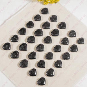 Colgante de Corazón de Cristal de Turmalina Negra Natural para Meditación, Yoga y Moda - Product Image 3