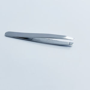 Prix usine Direct Acier Inoxydable Pince à sourcils personnalisée Pointe pointue de précision Léger Écologique Réutilisable KAAMIR - Product Image 1