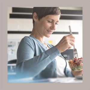 Fond de récipient de stockage d'aliments PET 600cc avec couvercle détachable Ensemble de 50 récipients à salade - Product Image 3