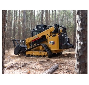 Chargeuse sur chenilles CAT 275 XE disponible, équipée d'un moteur puissant, avec une benne neuve et une capacité de charge de 4200 lbs. - Product Image 2