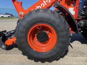 รถตัก R640ขนาด2024 Kubota รถตักขนาด5.2ตันพร้อมเครื่องยนต์ดีเซล64.4แรงม้า Kubota อุปกรณ์ก่อสร้างที่ทนทาน - Product Image 4