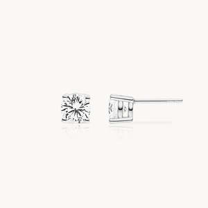 Boucles d'oreilles Ella en or 14 carats avec diamants de laboratoire - Product Image 1