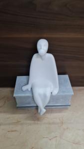 Statue moderne en PRF Décor élégant en fibre de verre pour les intérieurs et les extérieurs Décoration bouddhiste religieuse de la maison en résine - Product Image 3