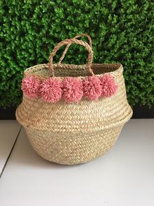 Venta al por mayor personalizable Boho Seagrass Belly Basket con pompones brillante solución de almacenamiento - Product Image 4