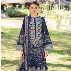 Catalogue complet de matériel de robe imprimé numérique en coton de qualité supérieure disponible au tarif de gros idéal pour les tenues de fête - Product Image 1