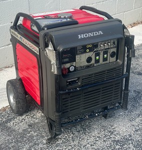 เครื่องกำเนิดไฟฟ้าเบนซินแบบสแตนด์บาย Hondass EU7000is รุ่นดั้งเดิม กำลังไฟ 7,000 วัตต์ - Product Image 2