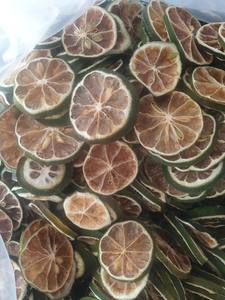 มะนาวแห้งหั่นเป็นชิ้นจากเวียดนาม สำหรับส่งออกจำนวนมาก ใช้สำหรับปรุงอาหาร เครื่องดื่ม และจำหน่ายขายส่งระหว่างประเทศ - Product Image 3