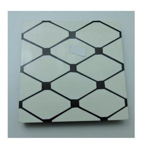 Posavasos Cuadrados de Resina de Diseño Clásico Personalizado para Decoración de Mesa de Cocina, Posavasos de Diseño Clásico para Bebidas - Product Image 1