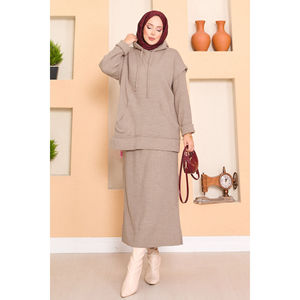 Conjunto de Vestido de Dos Piezas con Capucha Color Mink y Detalle de Hijab, Transpirable, Talla M - Product Image 5