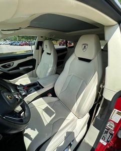 2022 Lambor ghini uru S เกียร์อัตโนมัติ4.0L V8เทอร์โบคู่เครื่องยนต์641HP 5-SEATERS - Product Image 3