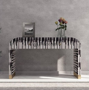 Table console aspect plage pour intérieurs côtiers Meubles de décoration artisanaux pour une vie détendue par Tradebyd - Product Image 3