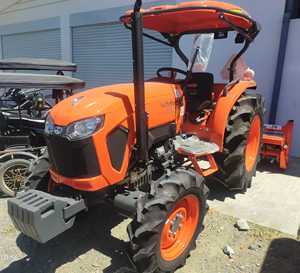 For L4154 50 HP Wheel Tractor with Front Loader Orange Color Engine & Gear Components - Product Image 4
